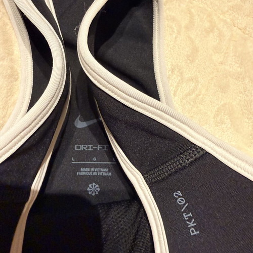 Nike Dry Fit Sports Bra like new, size L, black