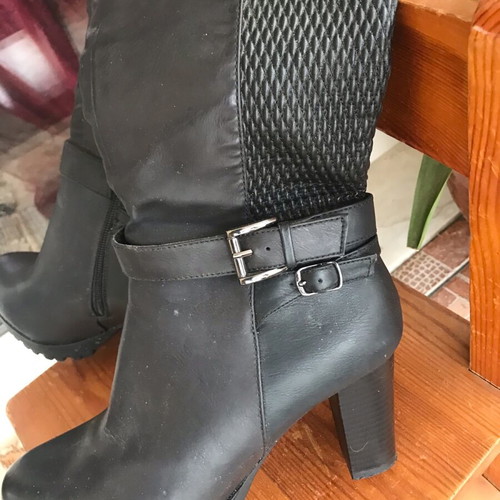 Boots new unworn size 41