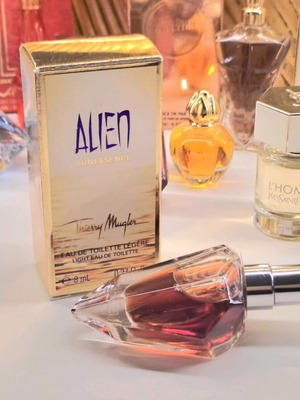 Alien Sunessence Thierry Mugler vintage miniature καινούργιο, σπάνιο