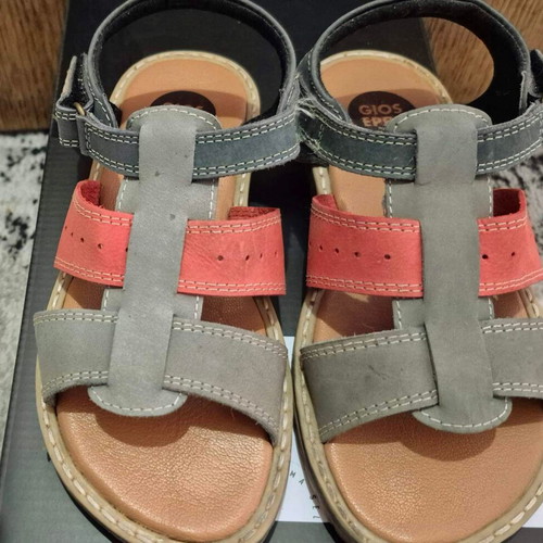 Gioseppo kids sandals new, size 32, gray orange
