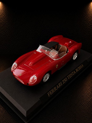Ferrari 250 Testa Rossa 1:43 model like new