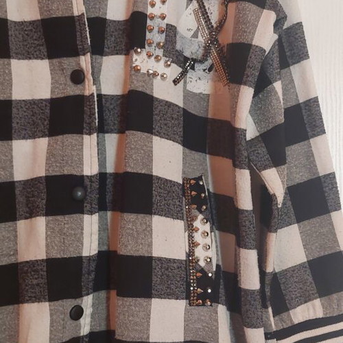 Shacket shirt-jacket plaid white, black, grey size S like new