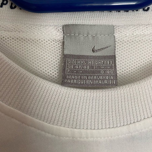Nike T-shirt