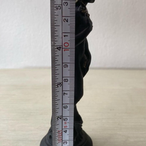 Aphrodite decorative statue made of polyester like new