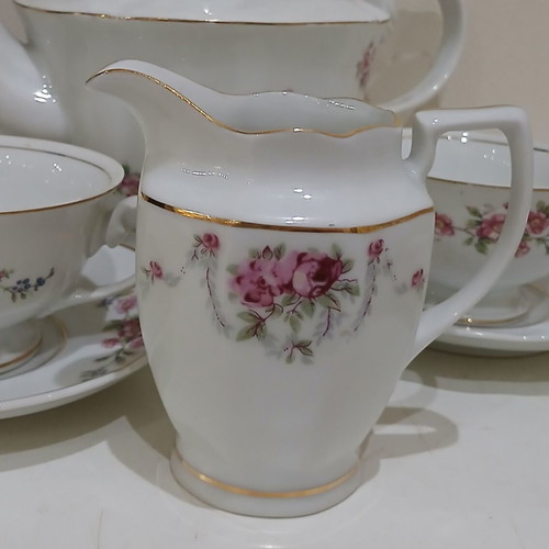 Porcelana Real S. Paulo vintage tea set with 24k gold trim