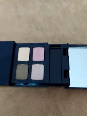 Σκιές ματιών Estée Lauder ελάχιστα μεταχειρισμένες