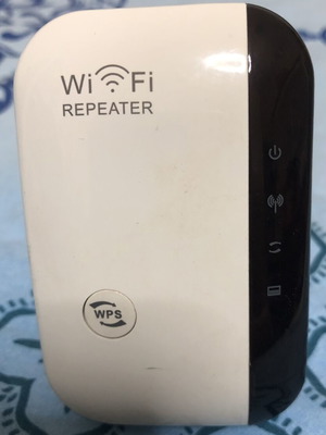 Wi-Fi Repeater Range Extender like new with LAN and WPS