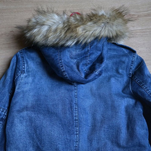Denim jacket with sherpa parka and hood like new, blue