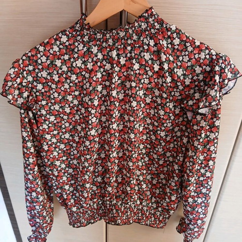 Floral blouse like new, size XS multicolor