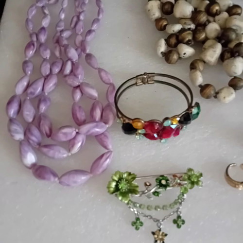 Bijoux pack used, assorted jewelry