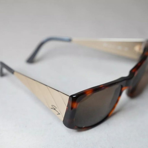 Genny 168 S sunglasses used, gold and brown