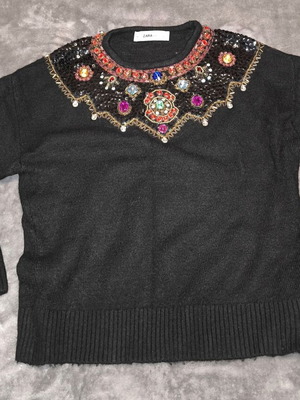 Zara sweater embroidered with stones new, size S