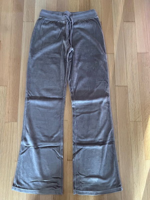 Cotton tracksuit like new, size M, beige