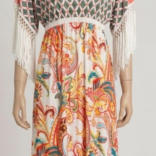 New Line Summer Dress with Batwing Sleeves and Fringes like new, multicolor