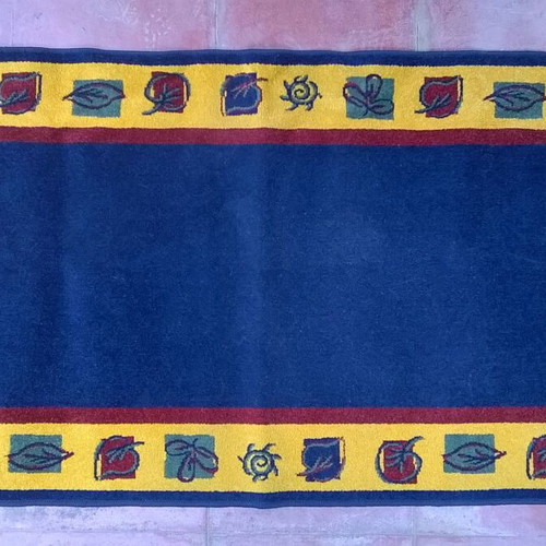 Rug used, size 1.36 x 0.66 m