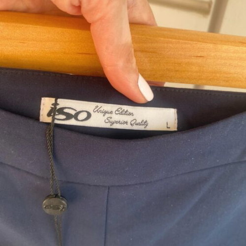 ISO women's pants new, slim fit, blue, size L