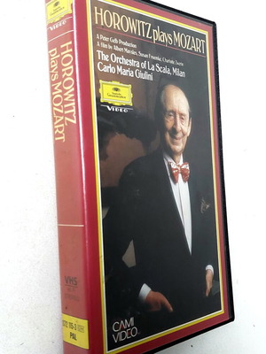 Horowitz Plays Mozart VHS like new, documentary
