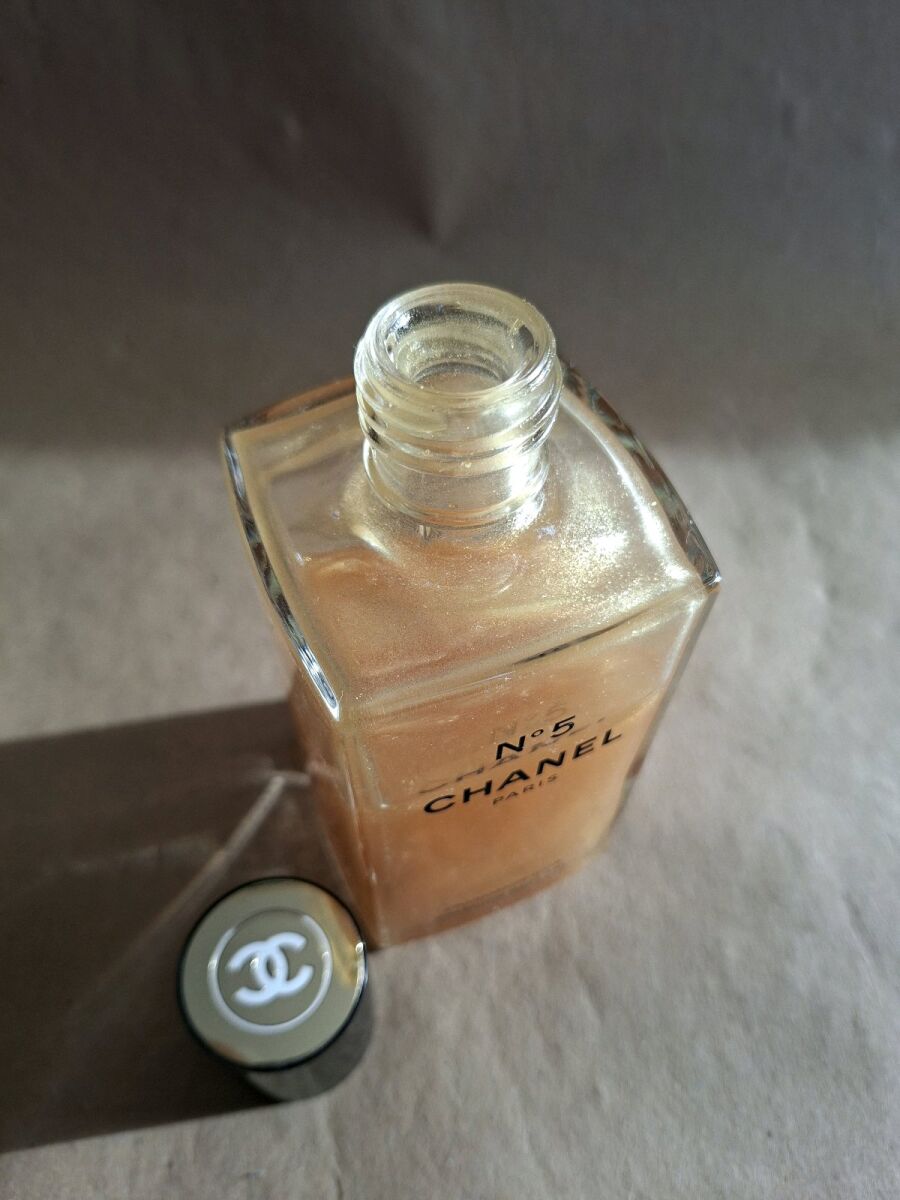 Chanel No5 Sparkling Body Gel used 250ml… - € 90,00 - Vendora.cy