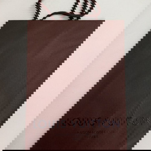 ΧΑΡΤΟΣΑΚΟΥΛΕΣ ΣΥΣΚΕΥΑΣΙΕΣ LUIS VUITTON 1