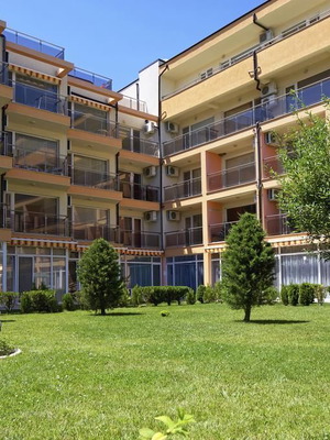 Στούντιο διαμέρισμα κοντά στην παραλία στο Σβέτι Βλας με θέα στον κήπο