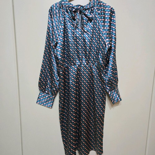 Satin midi dress new with colorful pattern size large