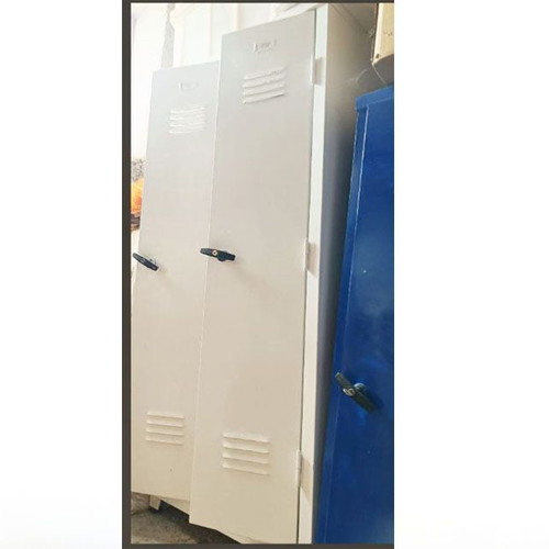Metal staff lockers, set of three, two white and one blue