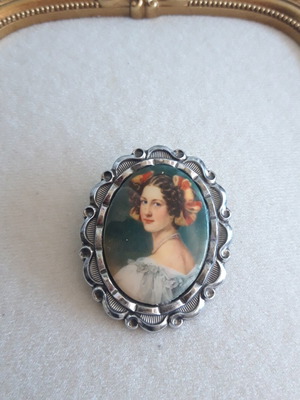 Vintage brooch used, made in West Germany with woman motif, silver