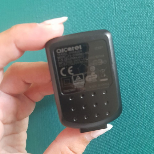 Charger head like new, without USB cable