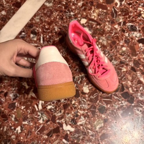 Adidas Spezial pink shoes like new, size 40