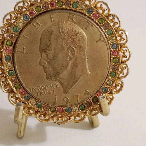 Eisenhower decorative gold-plated medal used, galvanized, vintage jewelry