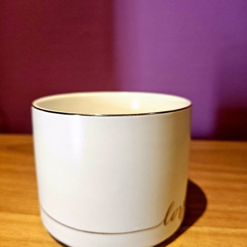 Cup like new with gold finish