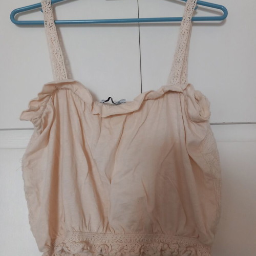 Zara Cropped T-shirt like new, beige, size M
