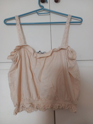 Zara Cropped T-shirt like new, beige, size M