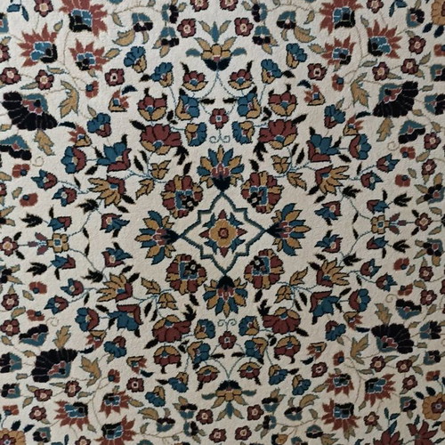 Synthetic machine-made rug 2.00x3.00 new, velvet texture, antistatic