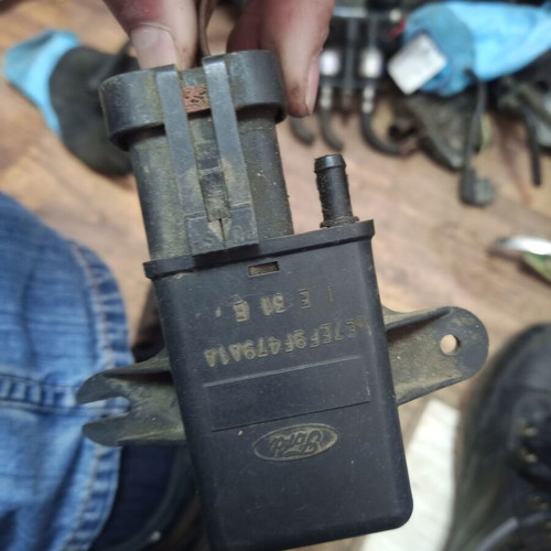 MAP sensor for Ford Fiesta, Transit Bus III, used, E7EF9F479A1A