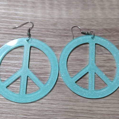 Peace turquoise dangling earrings new with glitter