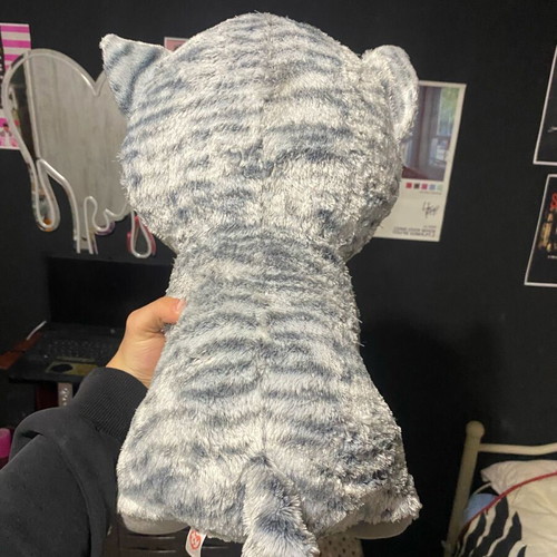 Girl's teddy bear like new, large size