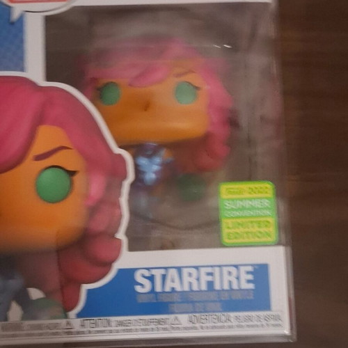 Starfire Funko Pop new with free soft protector