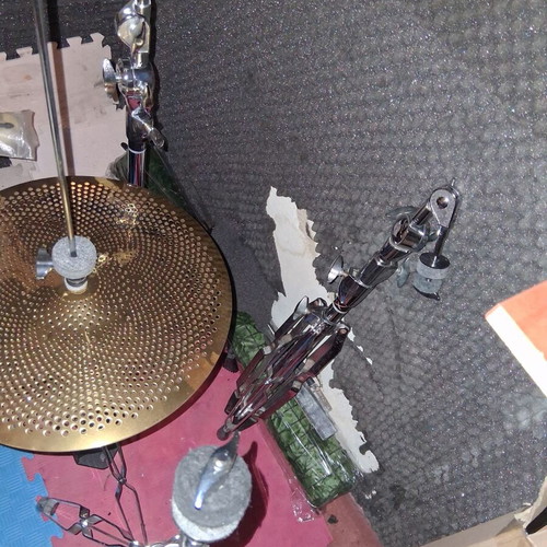 Mini Drums Millenium full set like new with silent cymbals and stool