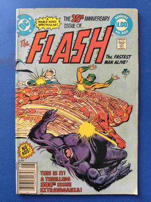 The Flash 300 comic book used, English