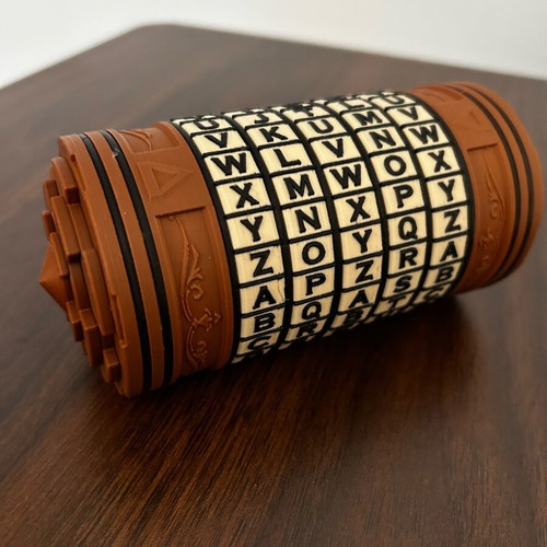 Cryptex plastic like new with 5-letter code