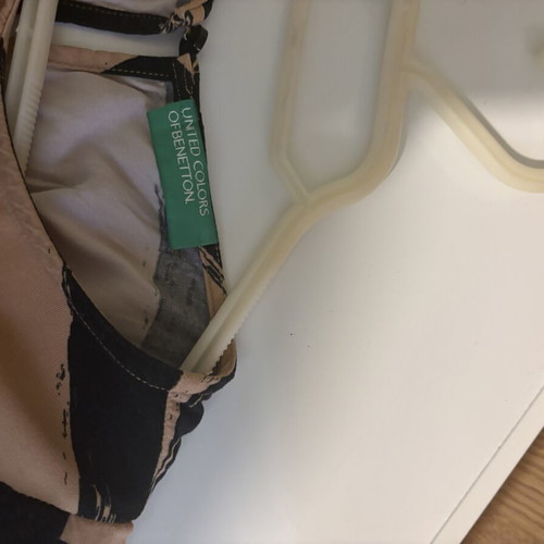 Benetton blouse used, beige and black, one size