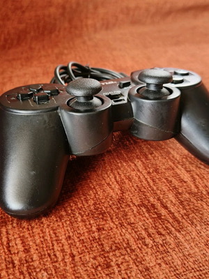 Hama Black Force gamepad like new, compatible with PC