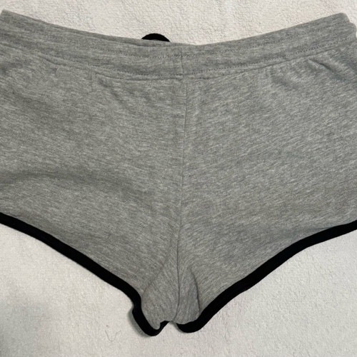 Sports shorts maco gray like new, size os