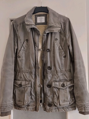 H&M parka jacket with fur lining, khaki