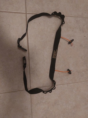 Bib Number and Gel Belt like new, adjustable, black