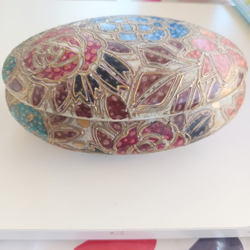 Vintage Royal Satsuma Porcelain Jewelry Box used, hand-painted with 24K gold