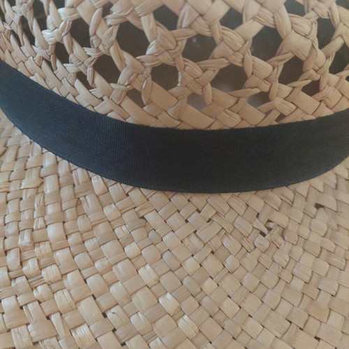 Straw hat beige with black ribbon, like new, size 58