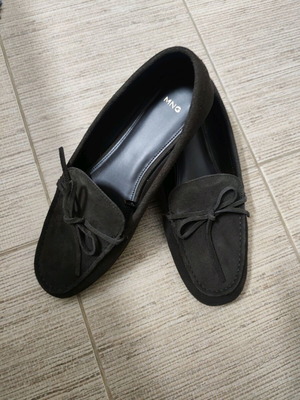 Mango women's moccasins brown size 40 like new