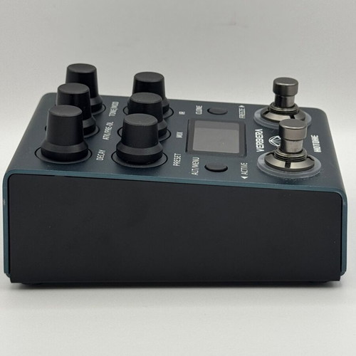 Hotone Verbera digital reverb pedal like new, dual engine IR and XR